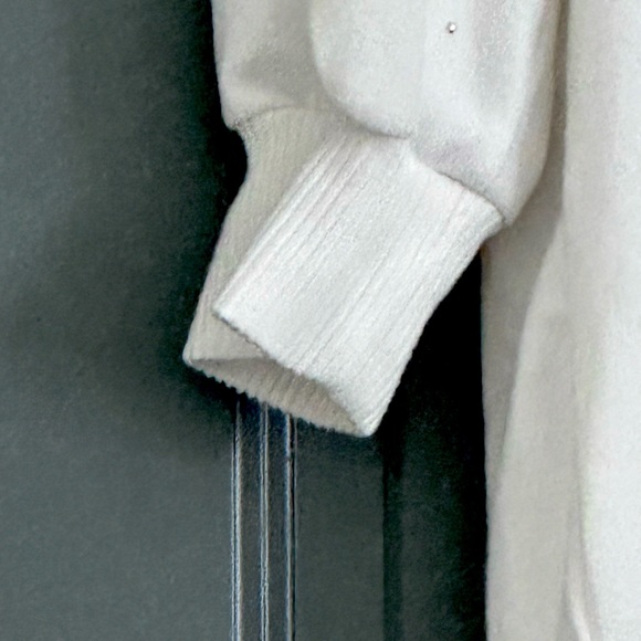 Romantic Fall/winter blouse very comfortable - Picture 4 of 8